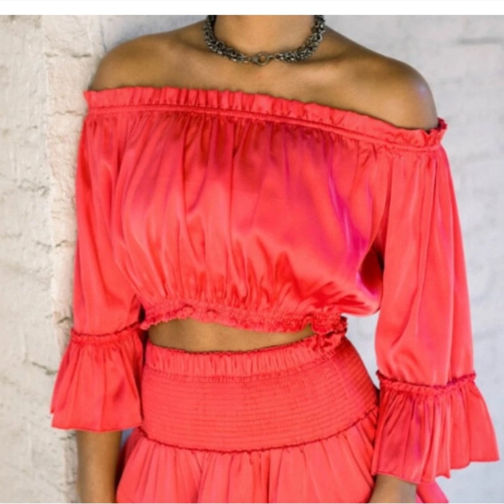 SHUG from Dukes Women’s watermelon Off-Shoulder crop Top blouse Size Medium NWT